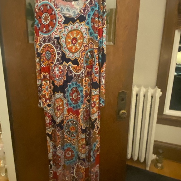 Colorful Mandala Print Long Sleeve Maxi Dress-NWOT - Picture 4 of 5